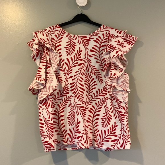 Who What Wear Tops - Who what wear linen blend top w/buttons down back  & flouncy sleeves. Size L